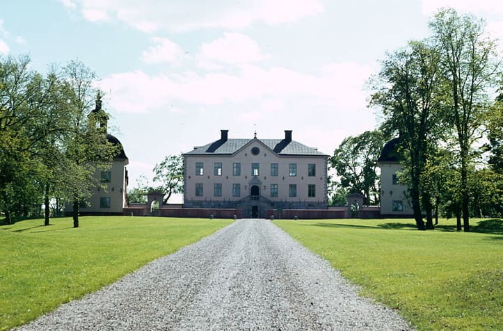 Hässelby Castle