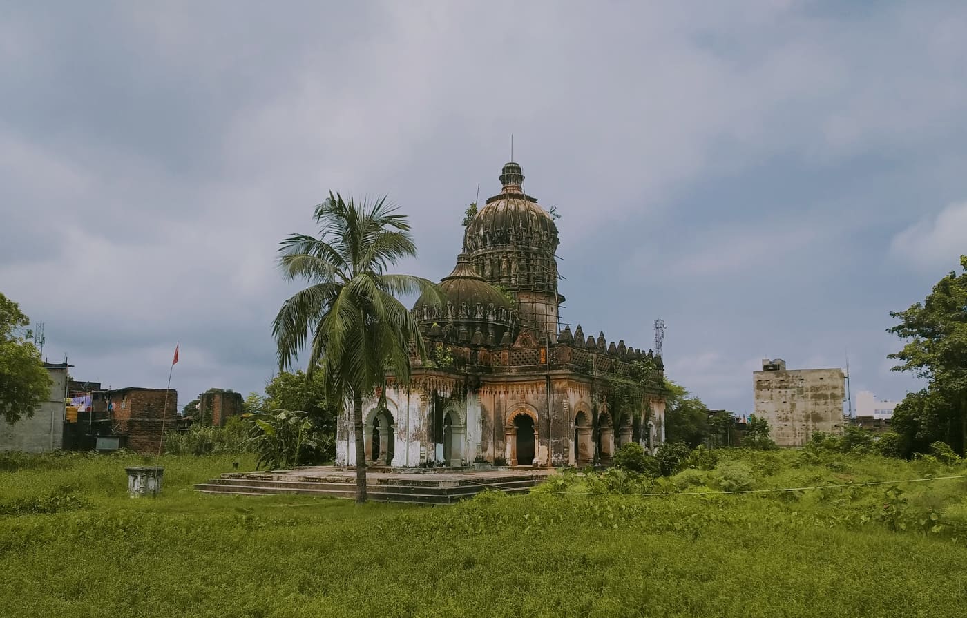 Choraut Mandir, Sursand