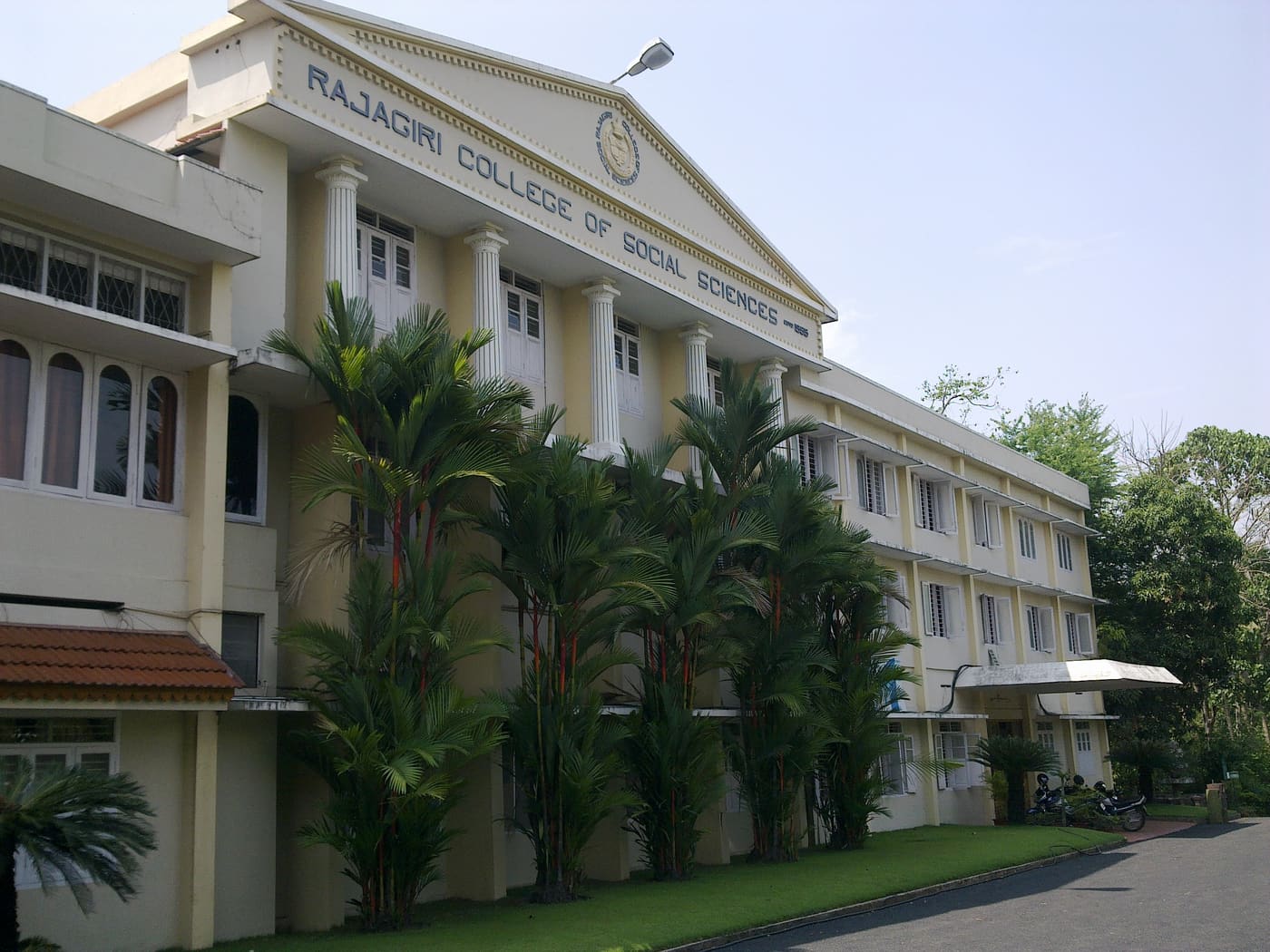 Rajagiri College of Social Sciences