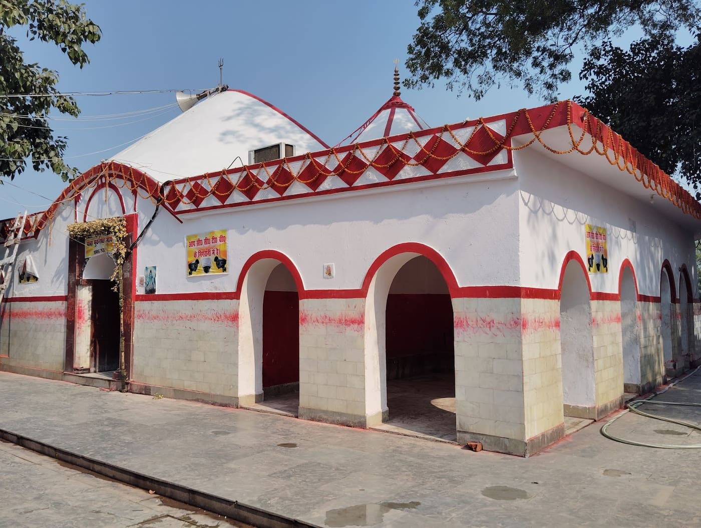 Dekuli Dham