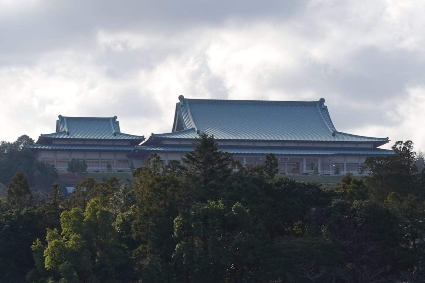 Honmichi Sennan Temple