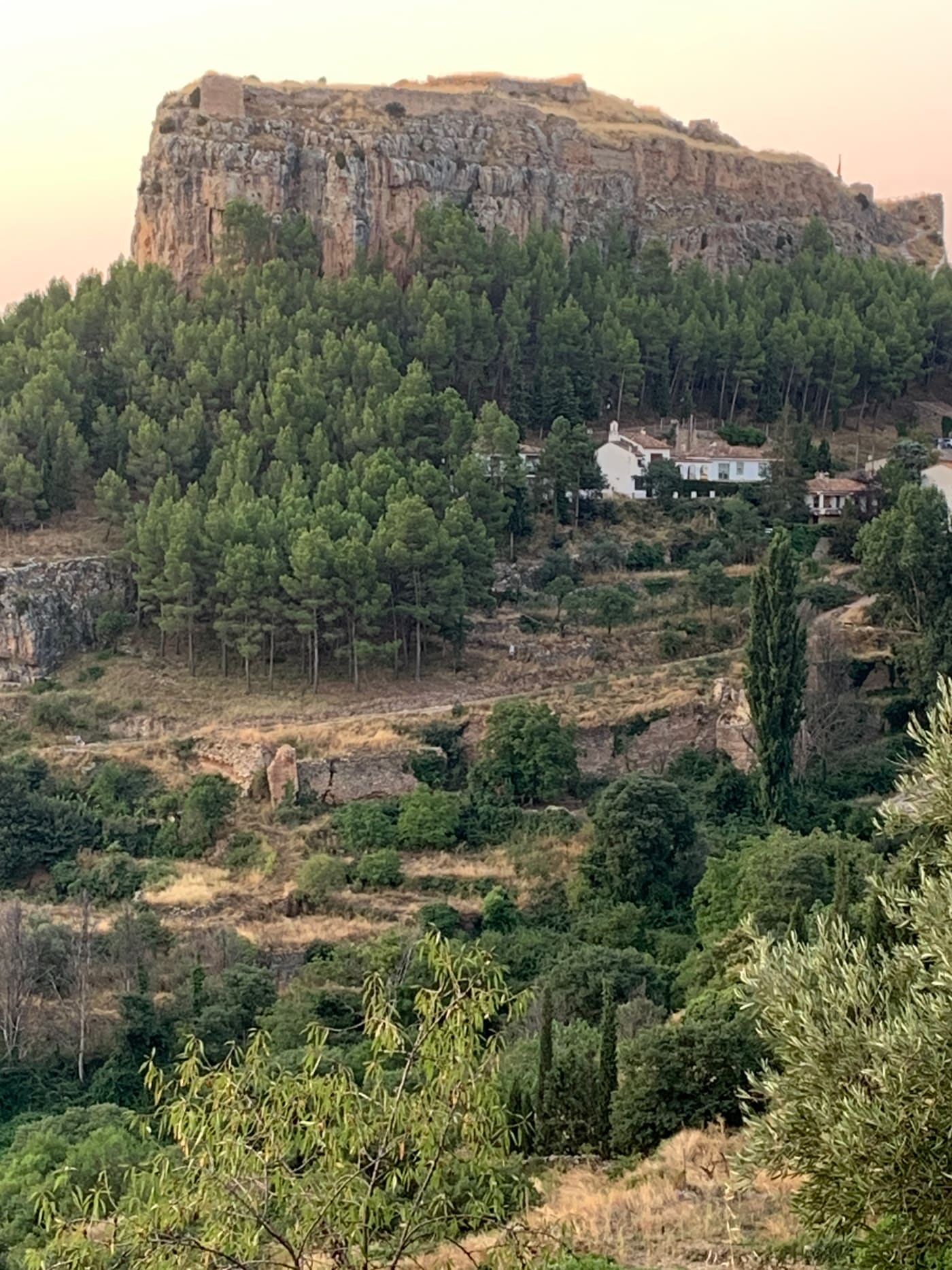 castle and city walls of Alpuente