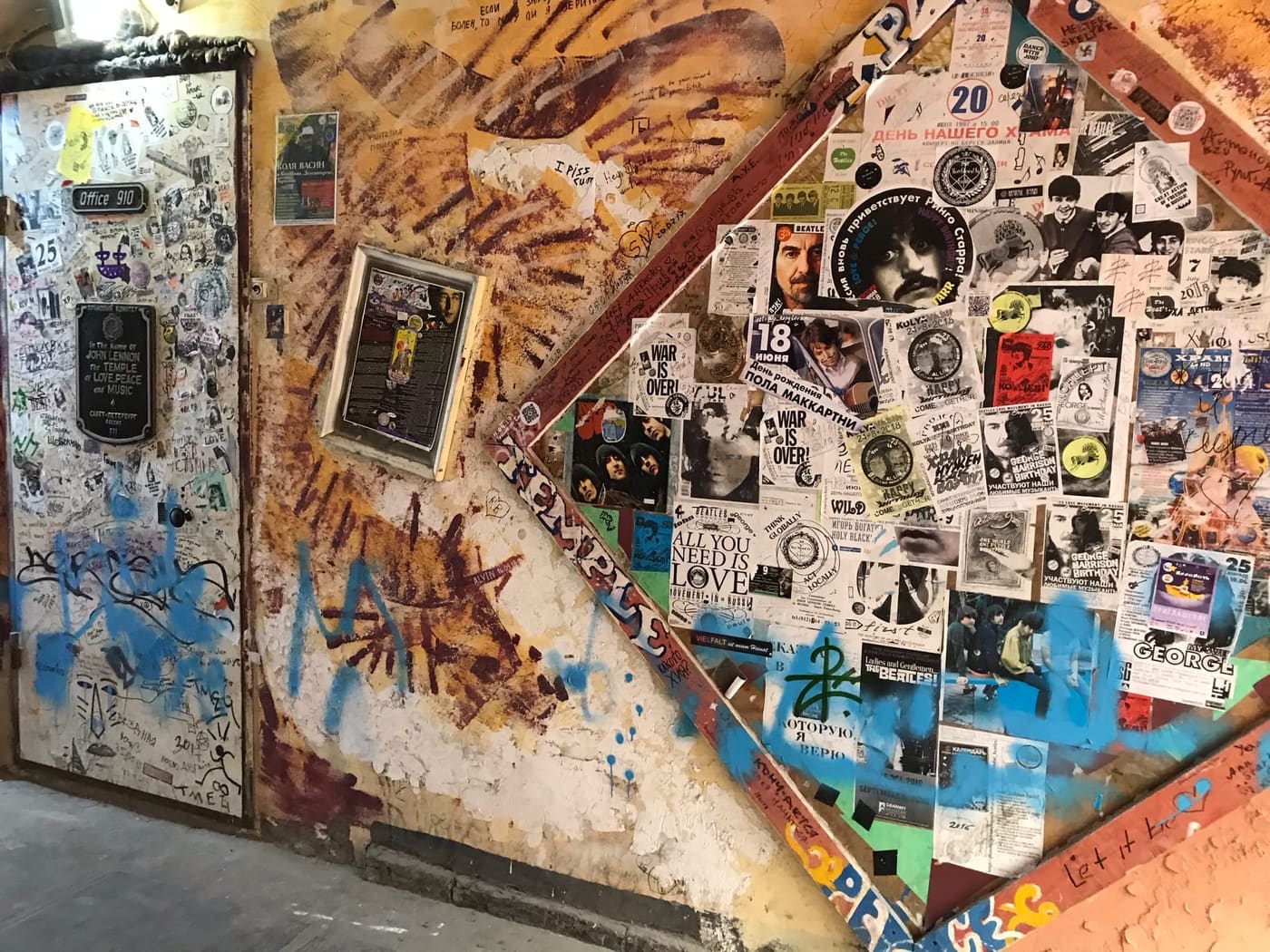 Kolya Vasin's Museum of the Beatles