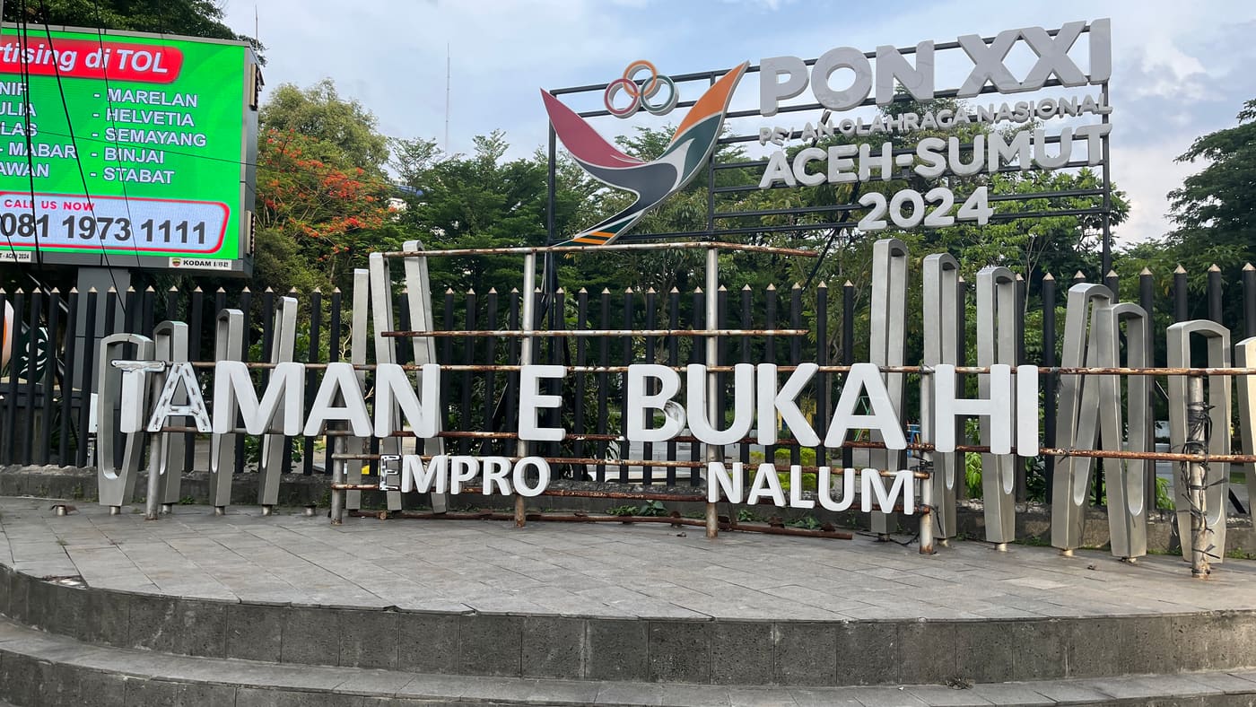 Benteng Field