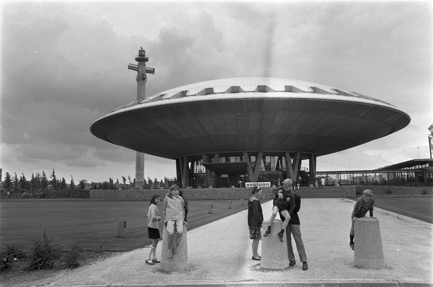 Evoluon