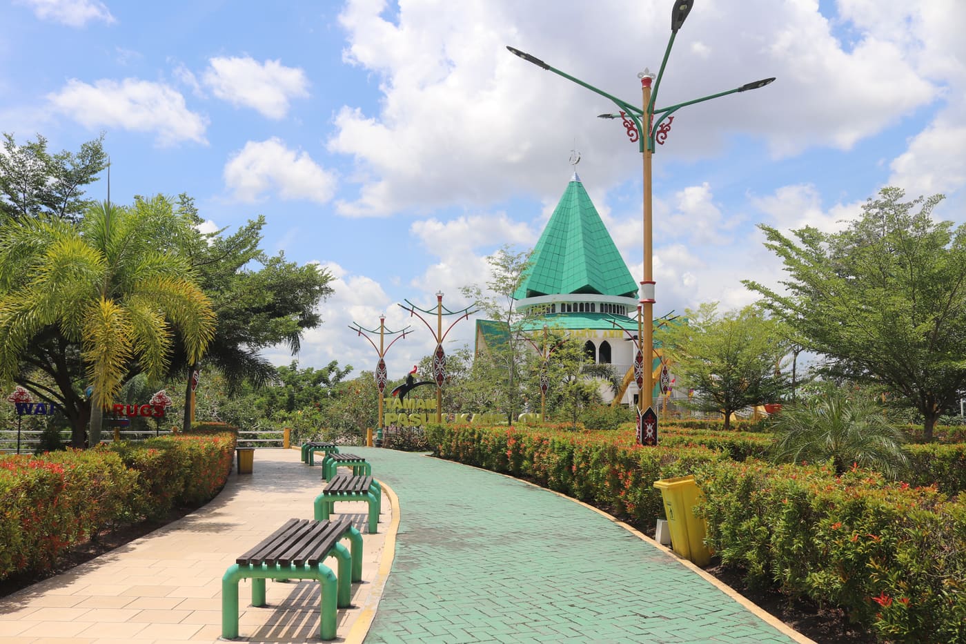 Pasuk Kameloh City Park