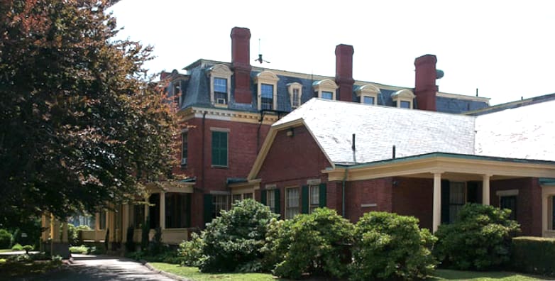 New Bedford Museum of Glass