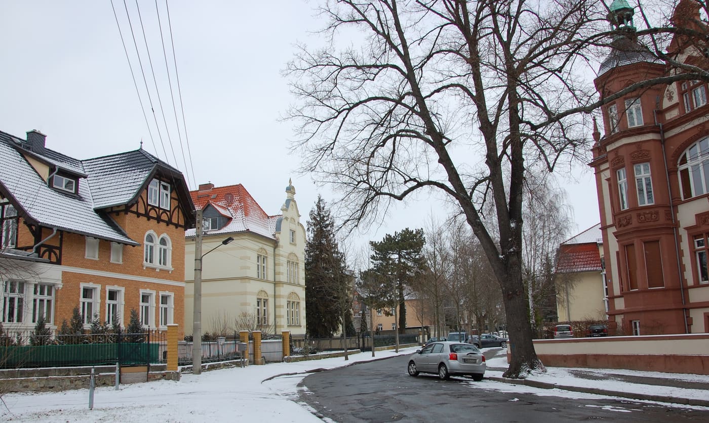 Billungstraße 1–10, Brühlstraße 1–10, Kaiser-Otto-Straße 5