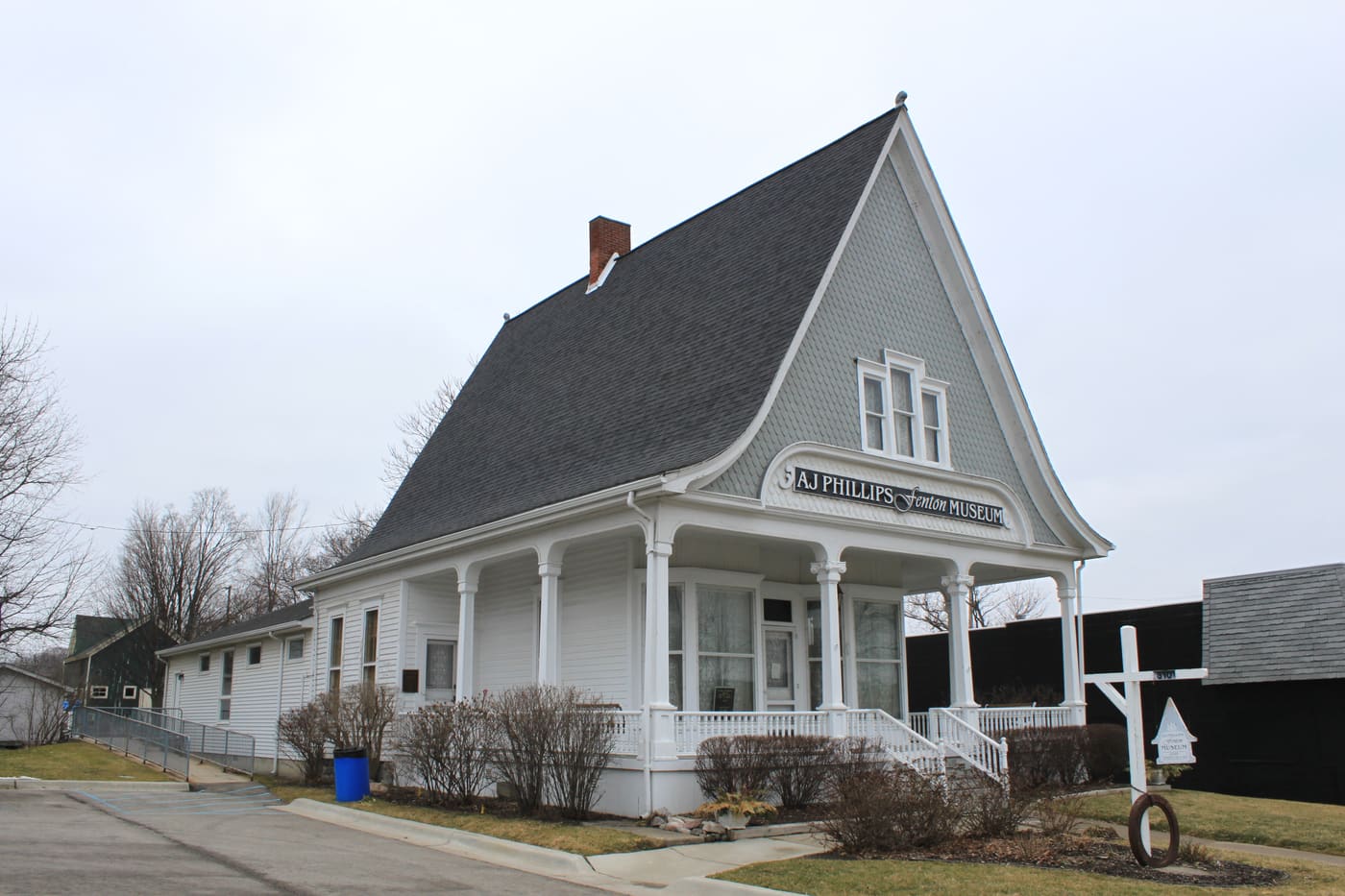 Fenton Museum