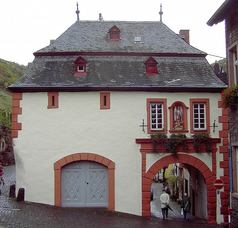 Graach Gate