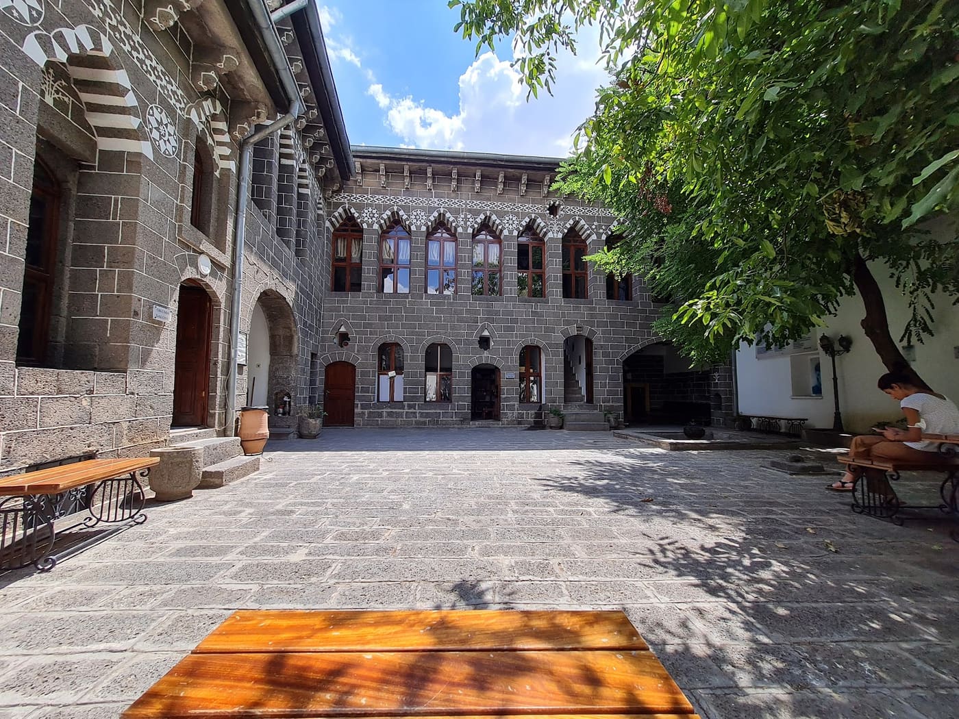 Ahmet Arif Literature Museum Library
