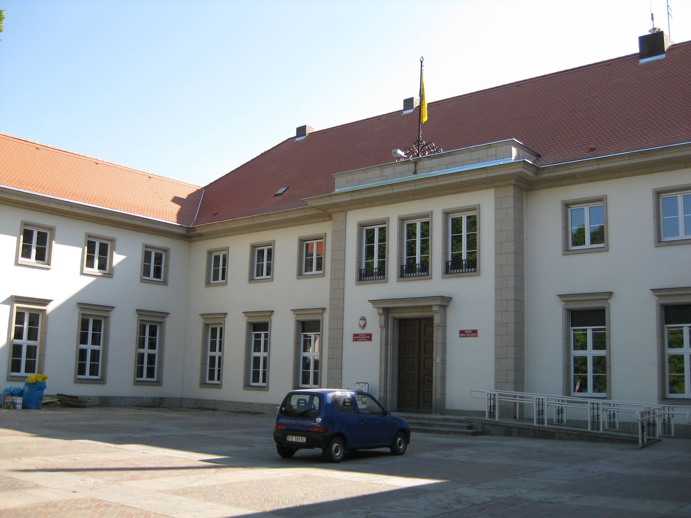 Palace in Jeziory