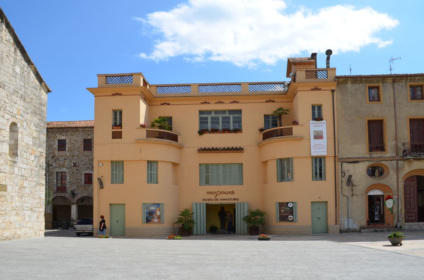 Museu de Miniatures i Microminiatures de Besalú