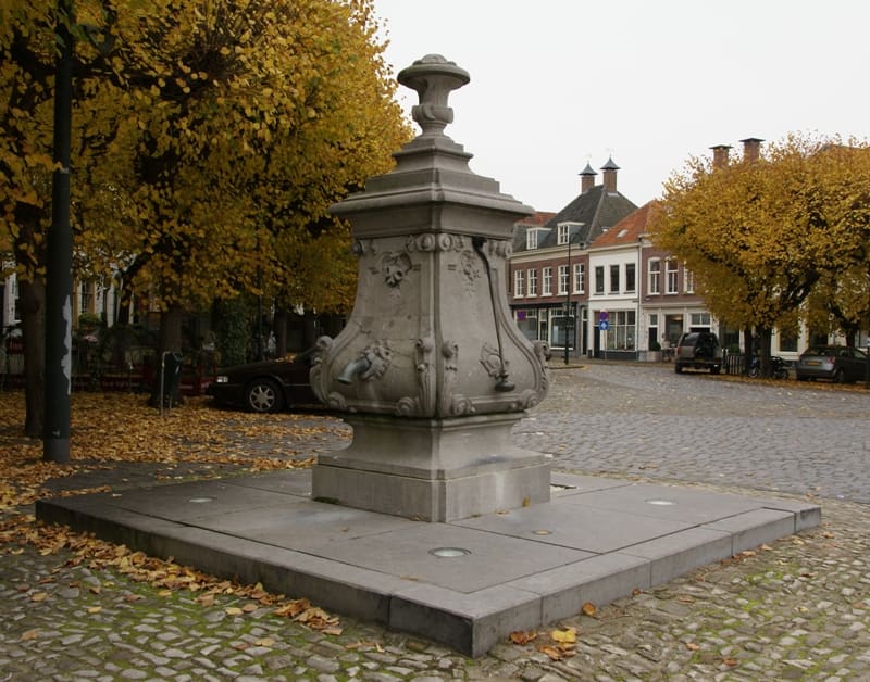 Pomp op de Markt, Geertruidenberg