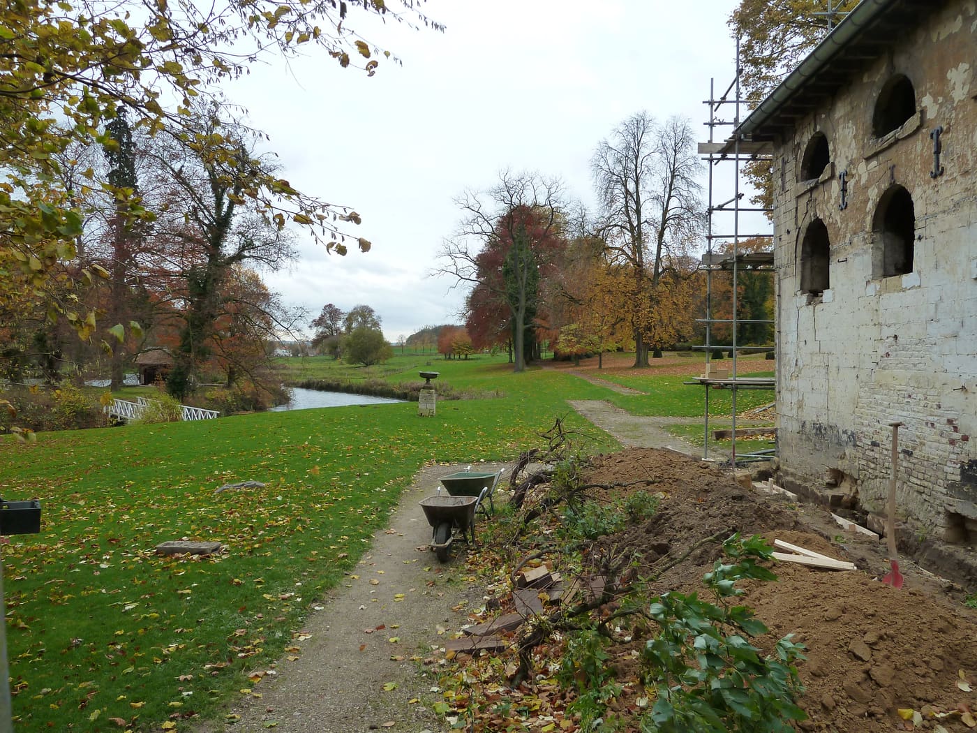 Vliek Castle: historic garden and park landscaping