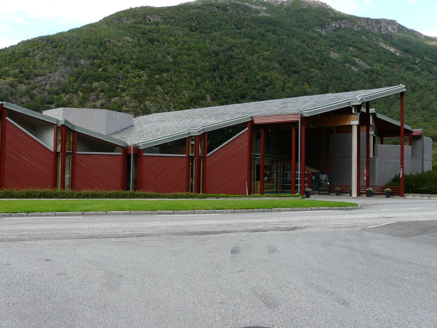 Norwegian Nature Centre Hardanger