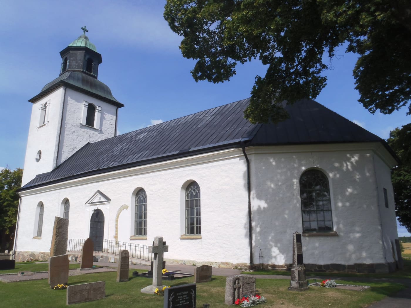 Hallsberg Church