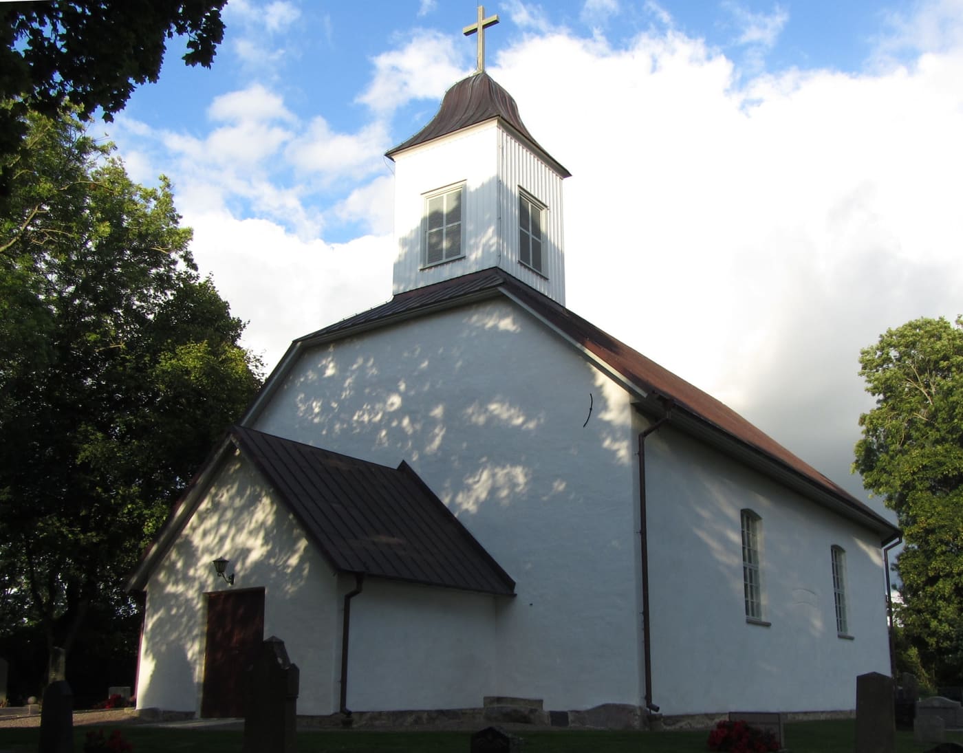 Ledsjö Church