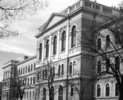 "King Ferdinand I" University