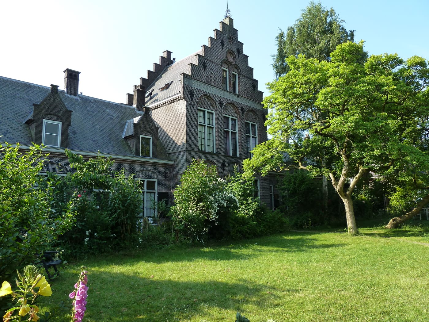 Speyart van Woerden's hofje