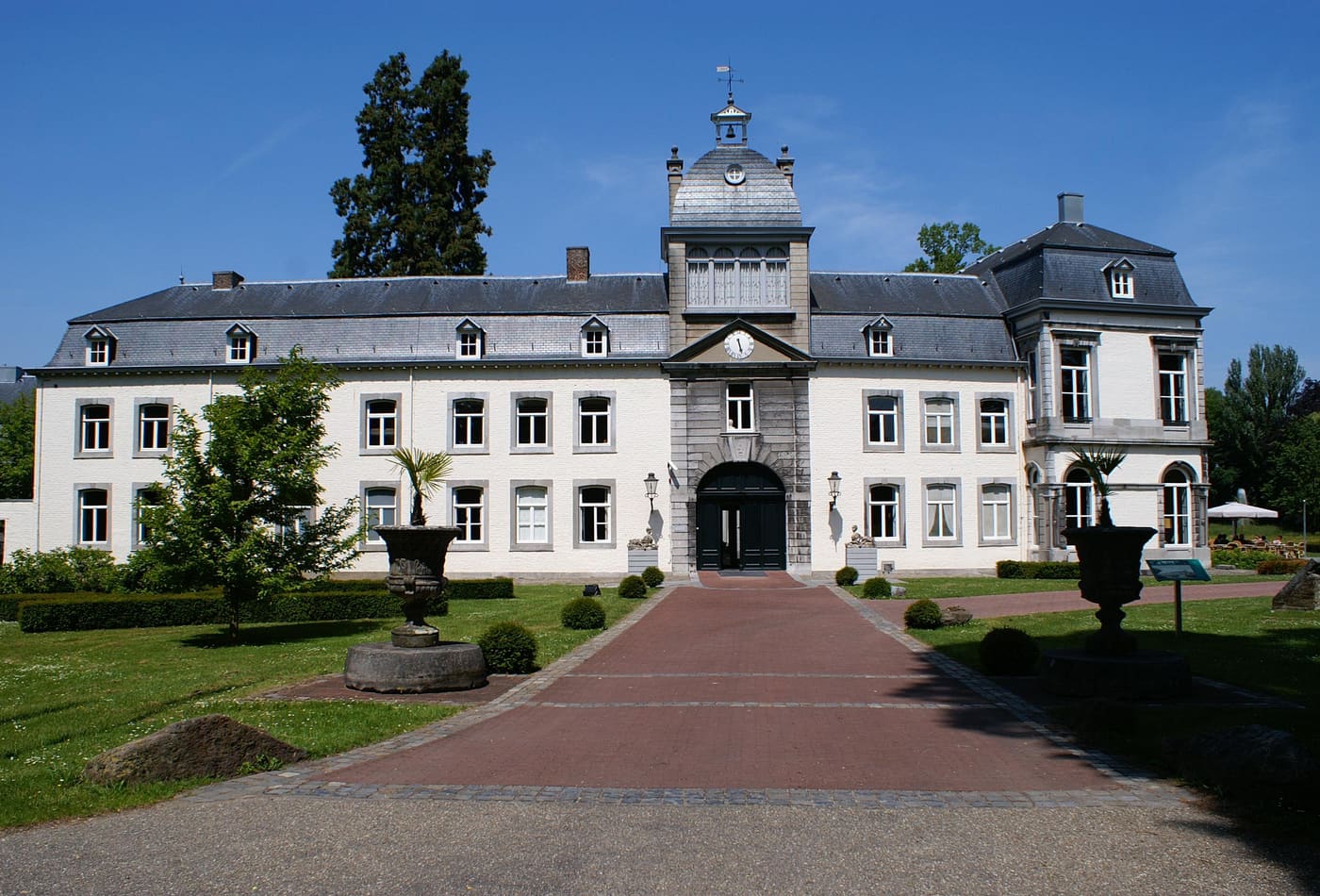 Vaeshartelt Castle