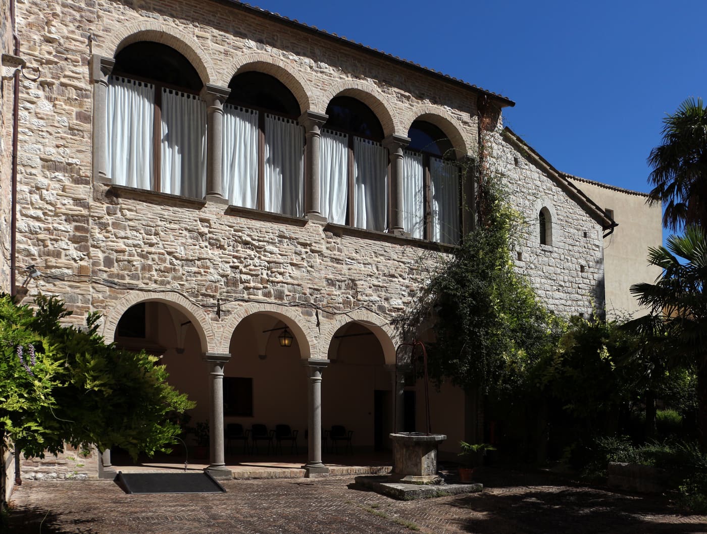 Pinacoteca civica Tacchi-Venturi