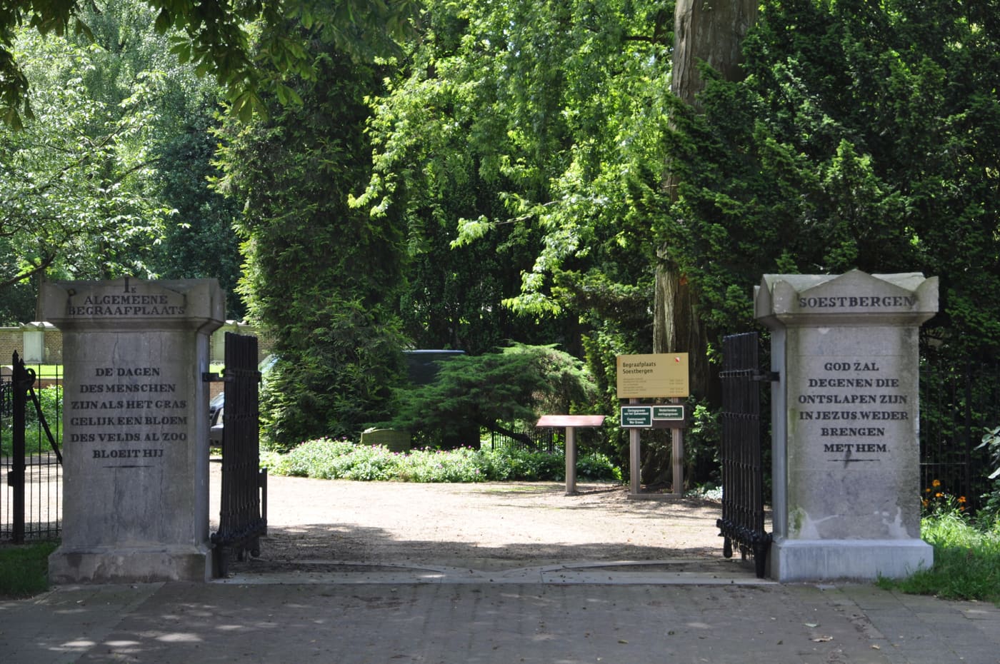 Utrecht (Soestbergen) General Cemetery