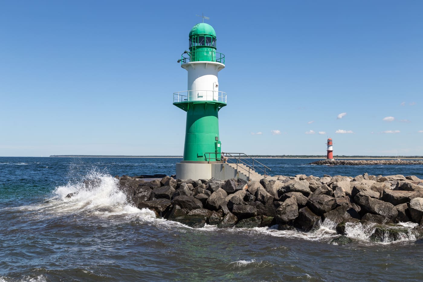 Warnemünde harbour entrance lights