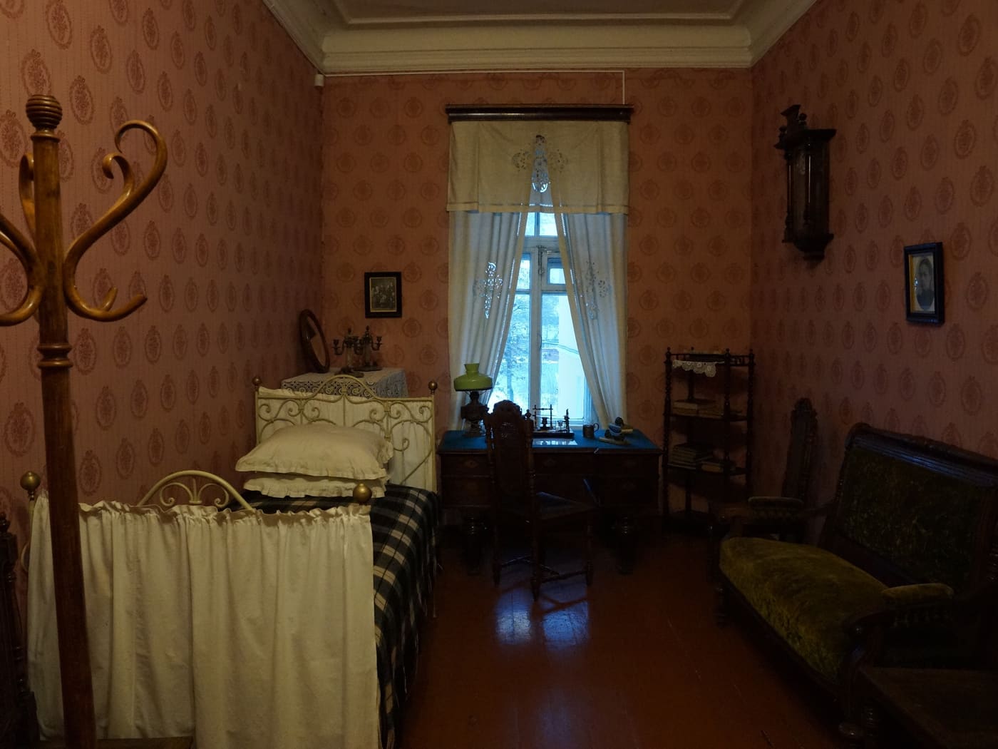 Lenin museum on Lenina street, Pskov