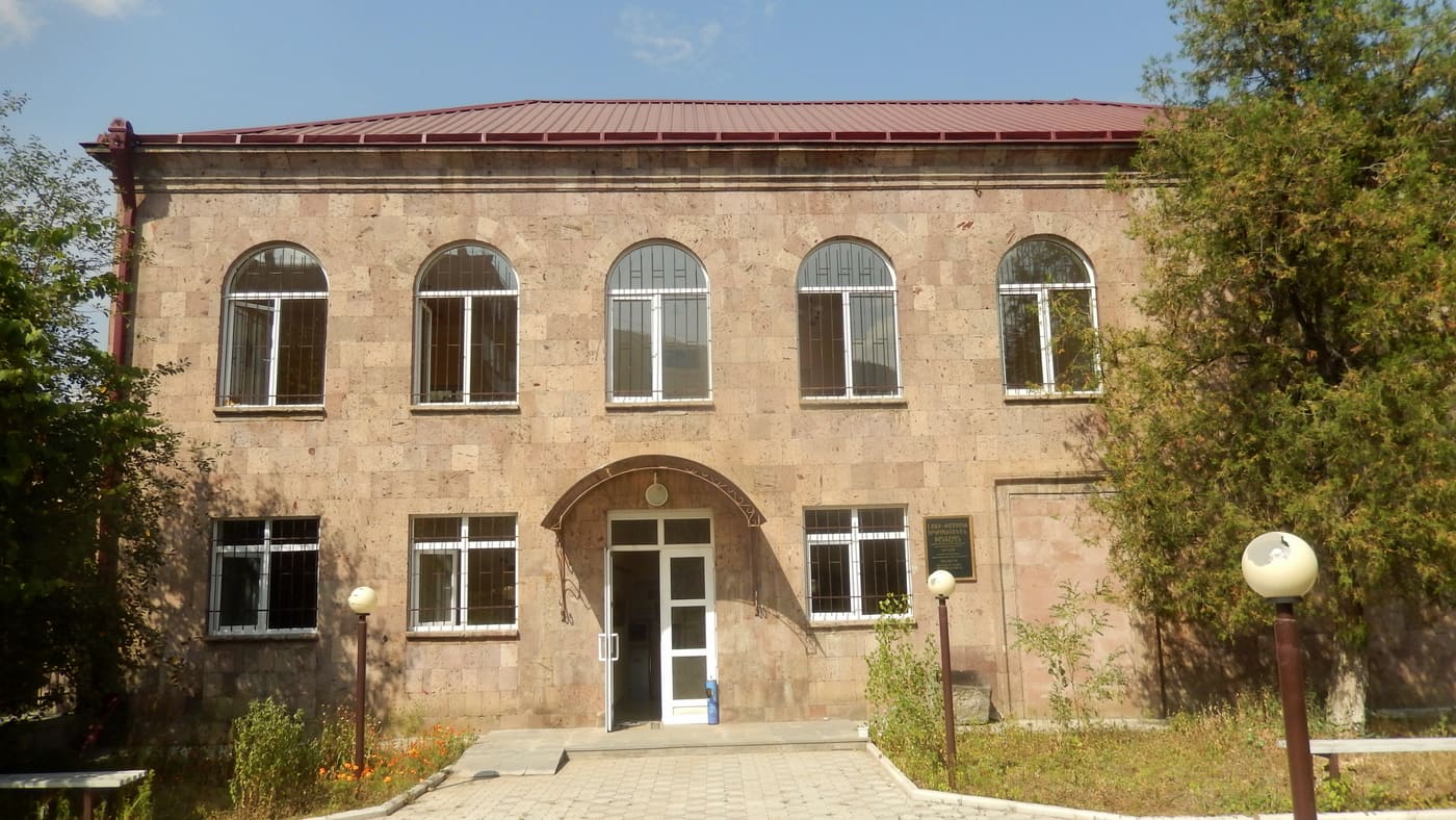Lori-Pambak archaeological museum
