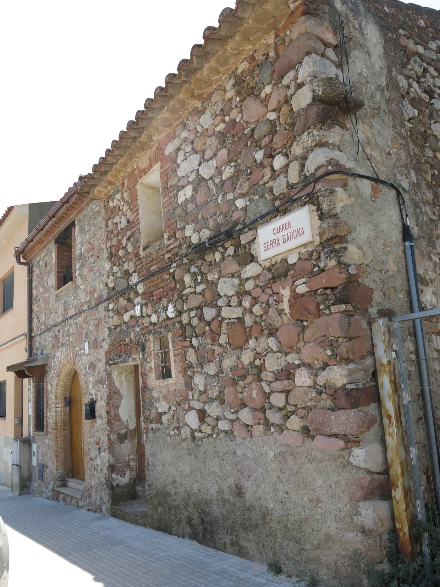 Caseriu de Serra Barona