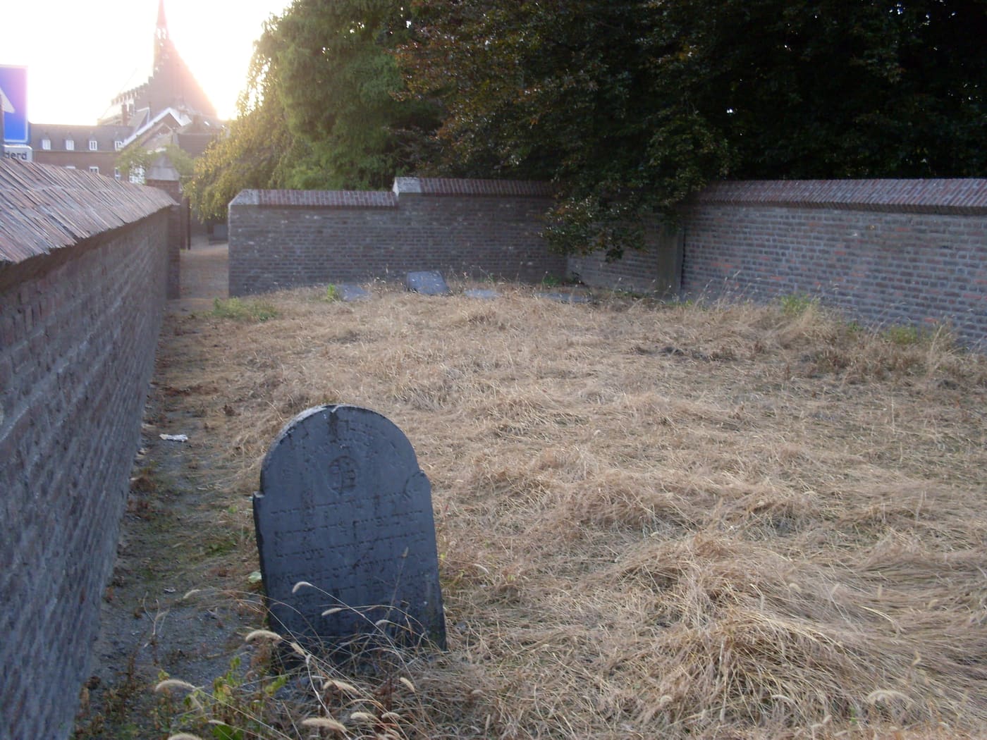 Old cemetery, Roermond