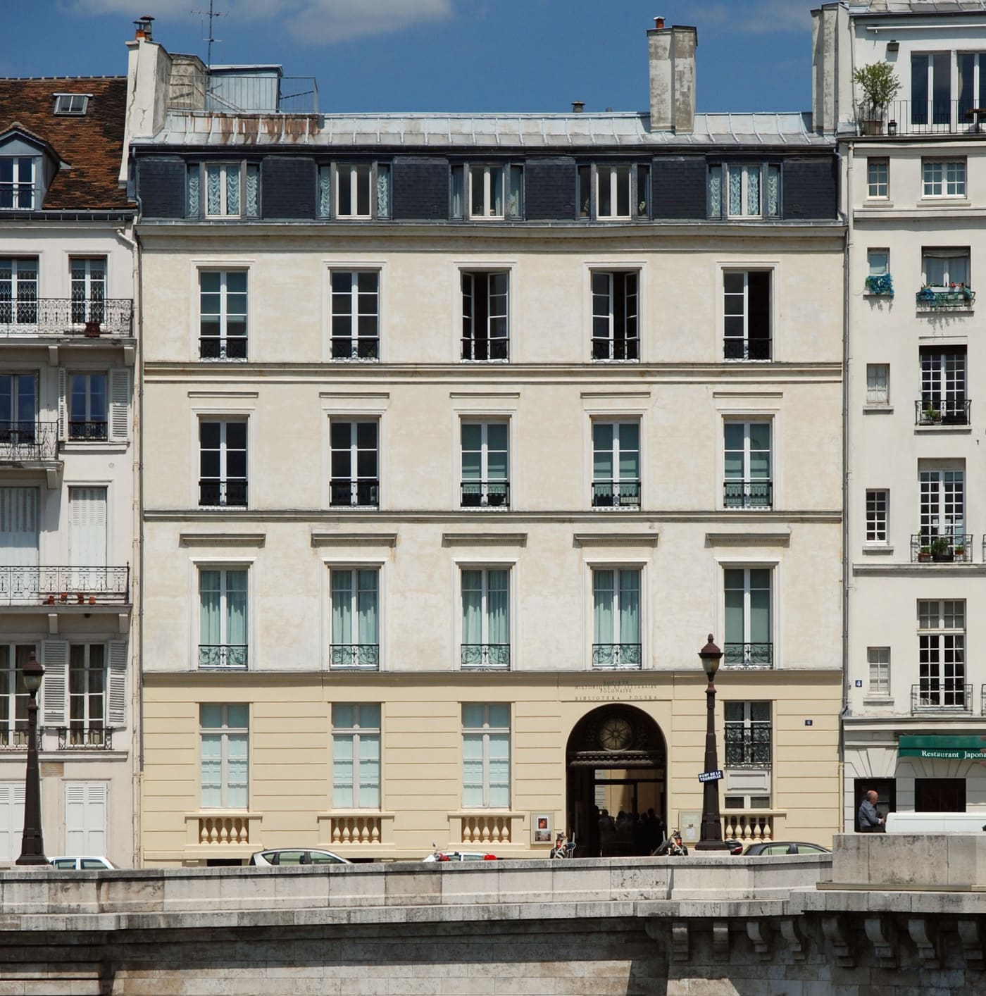Polish Library in Paris