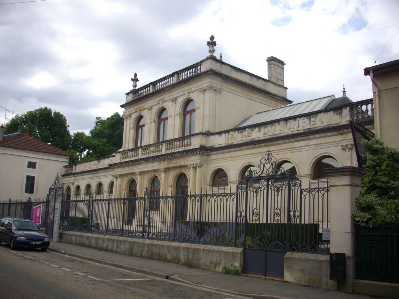 Musée de la céramique et de l'ivoire