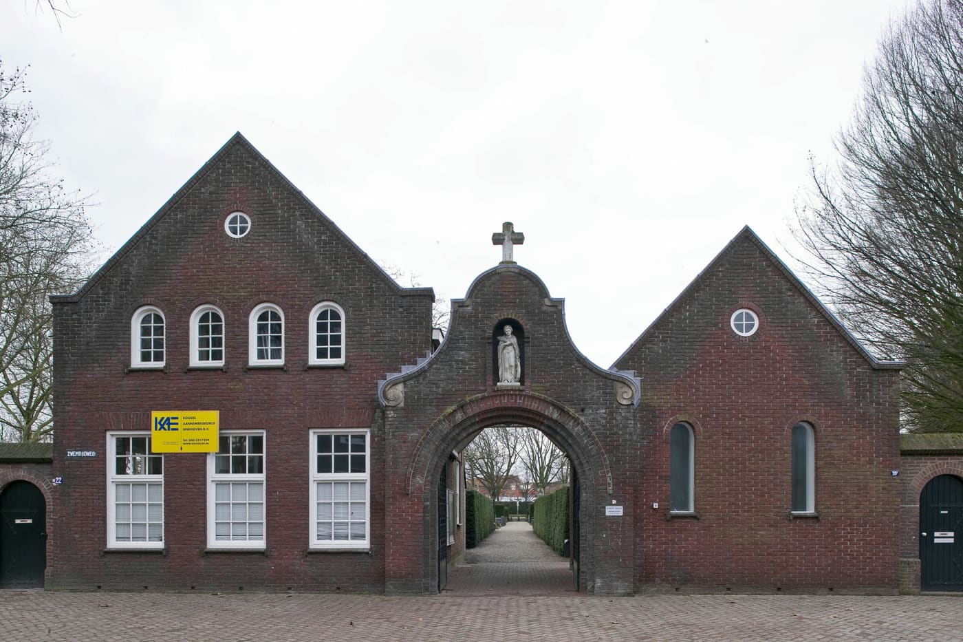Saint Catherine's Church cemetery