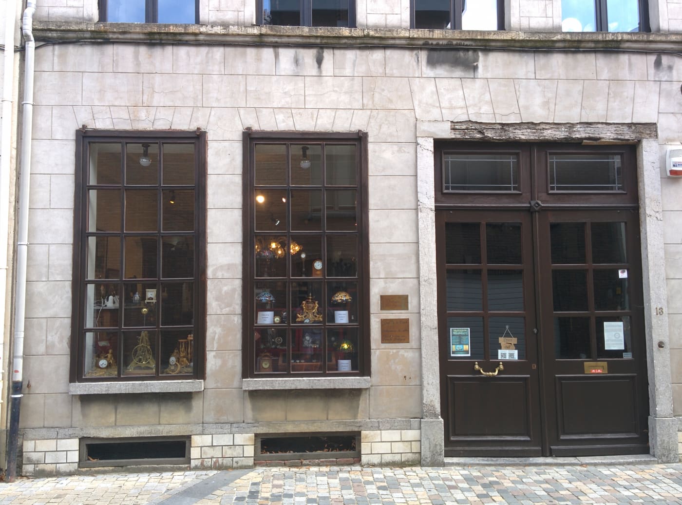 Clock and watch museum