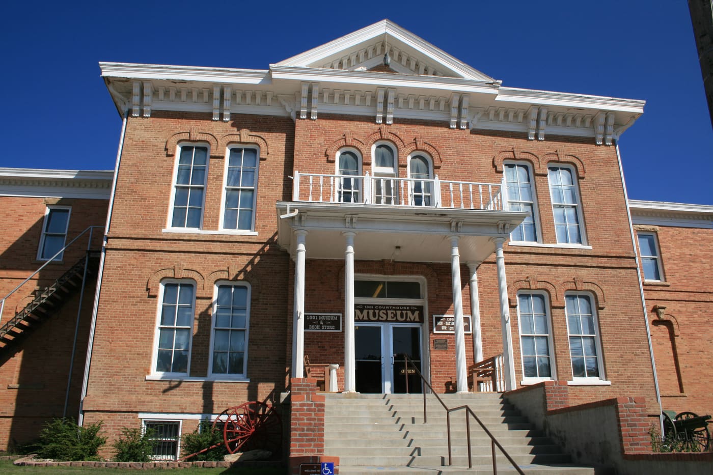 1881 Courthouse Museum