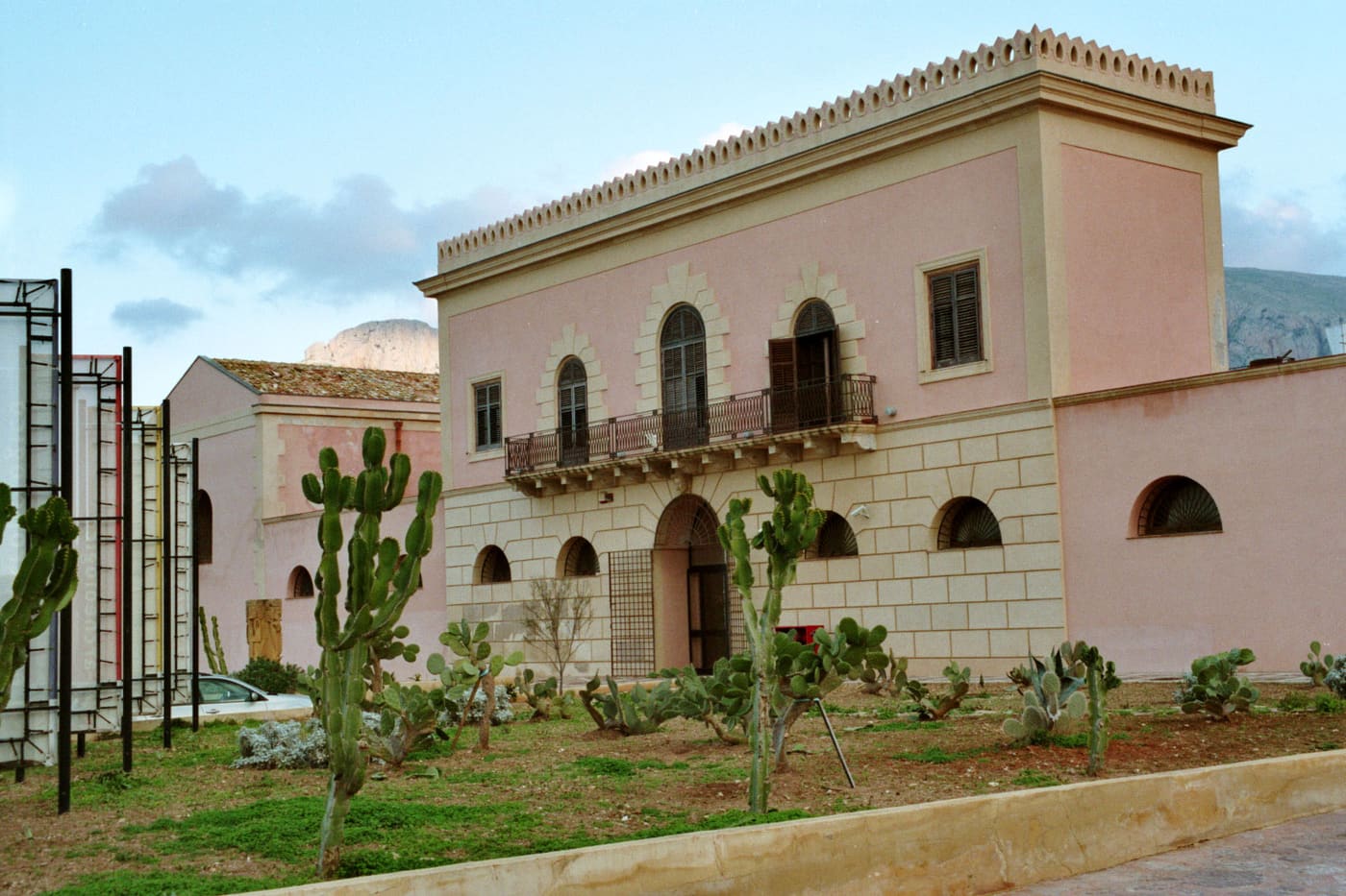 Museo Regionale di Storia Naturale e mostra permanente del carretto siciliano