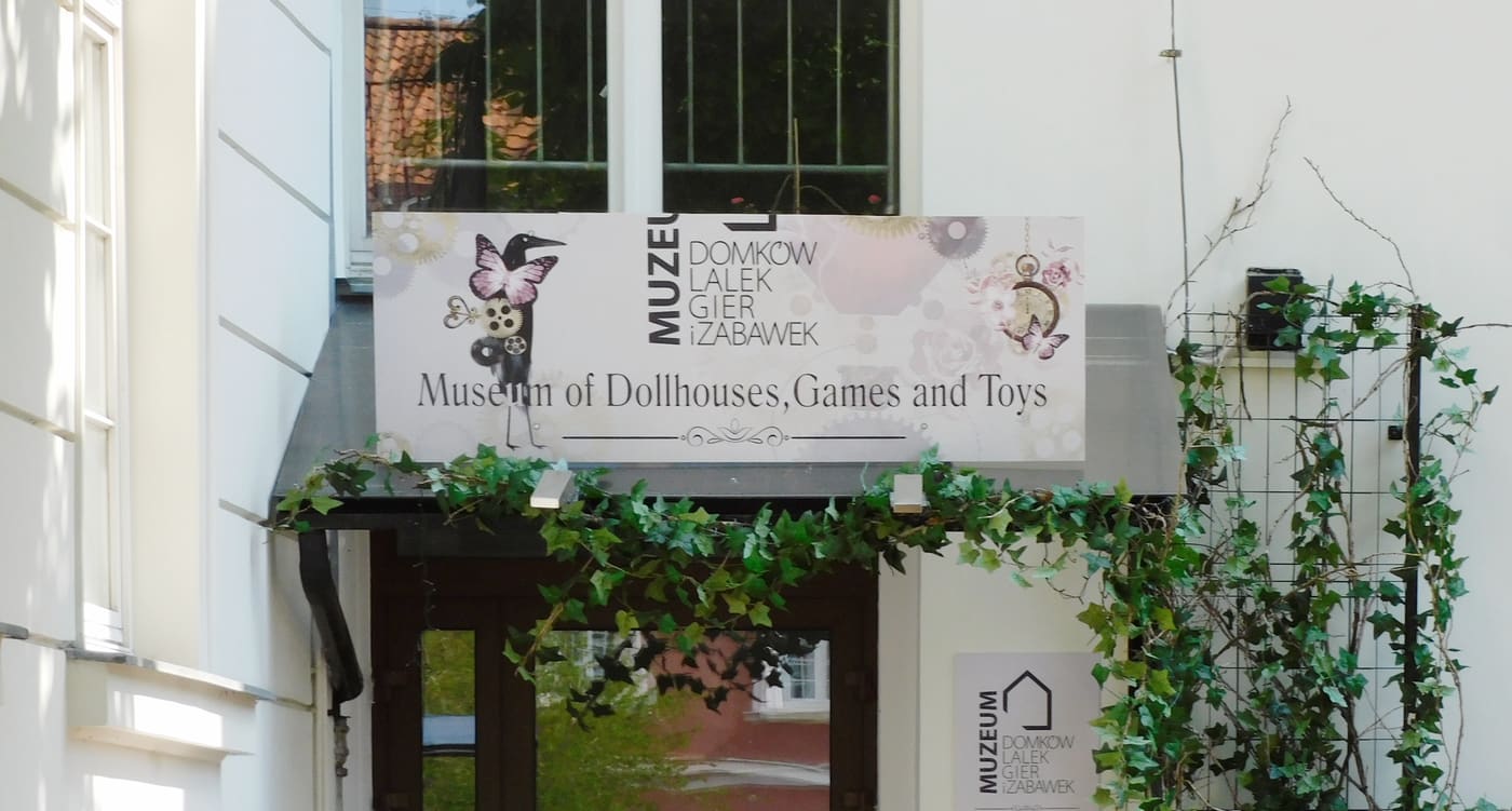 The Dollhouse Museum