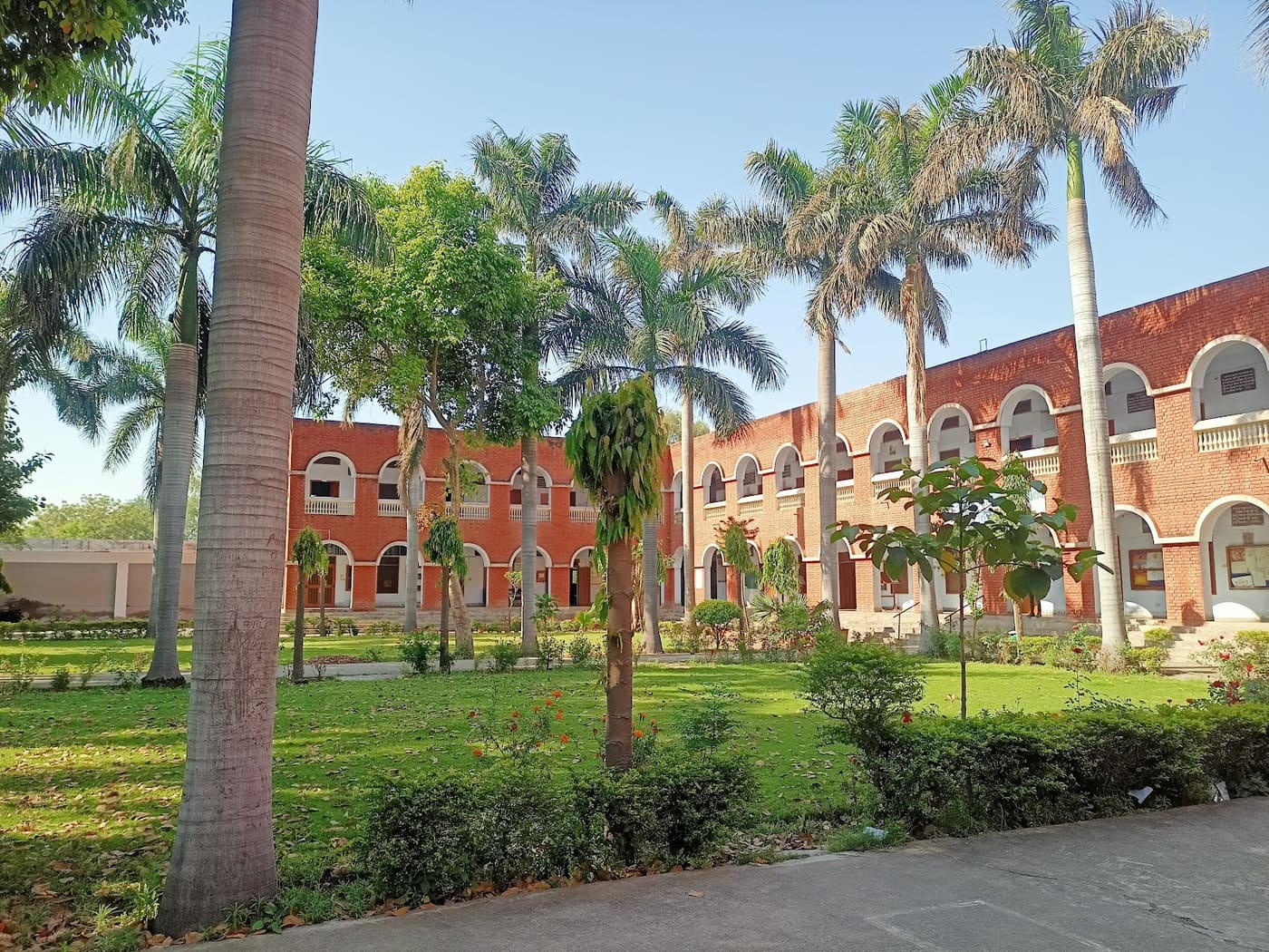 Chhaju Ram College of Education