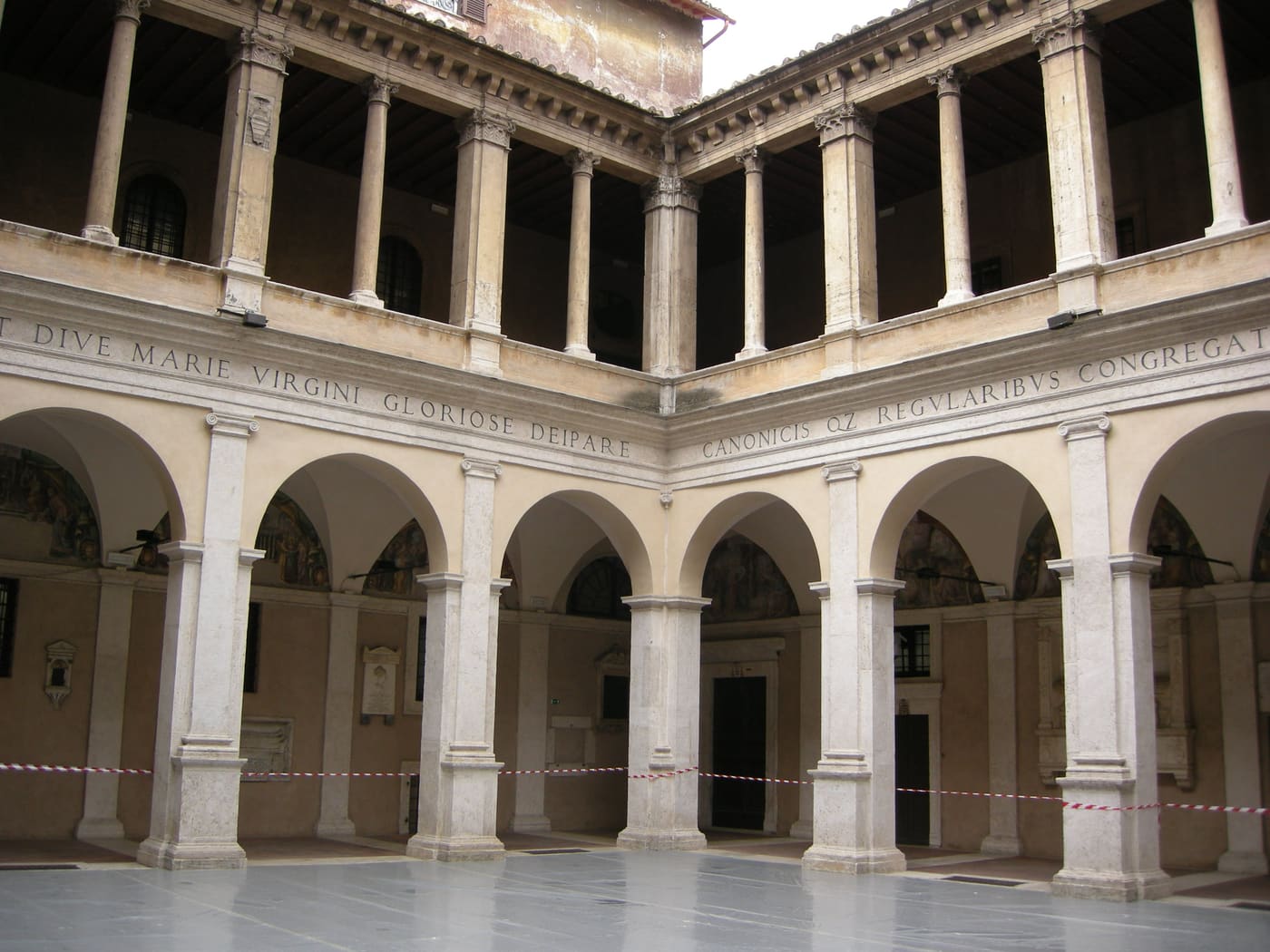 cloister of Bramante