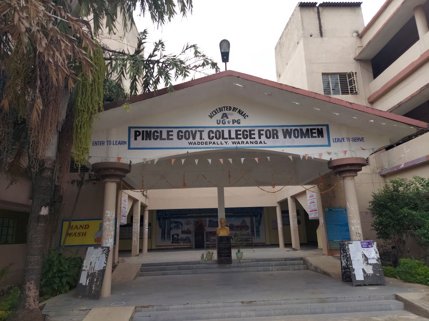 Pingle Government Degree College for Women