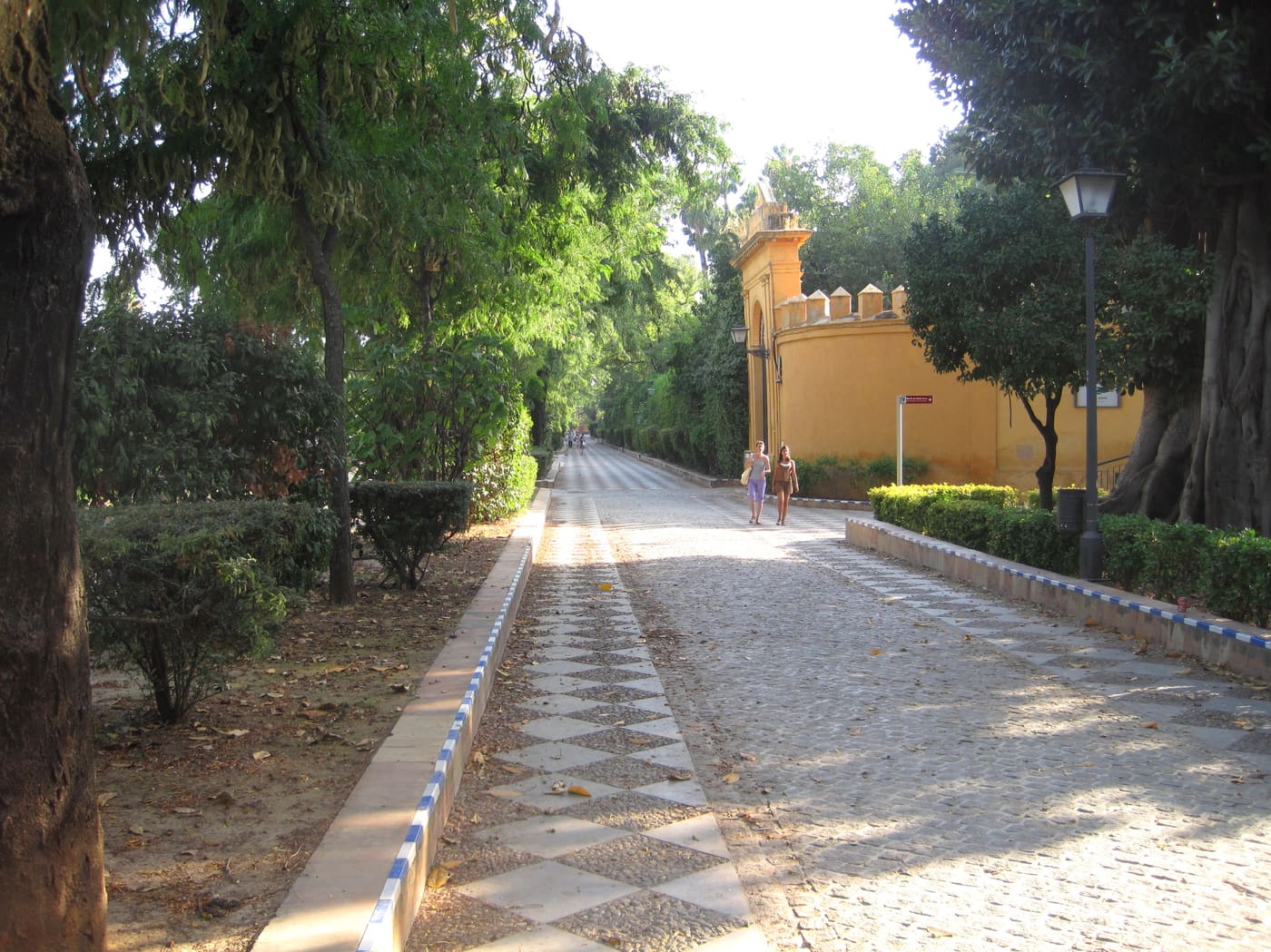 Paseo de Catalina de Ribera