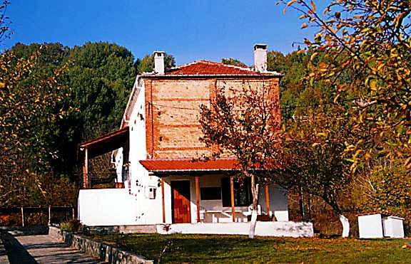 Kastanofyto Folklore Museum