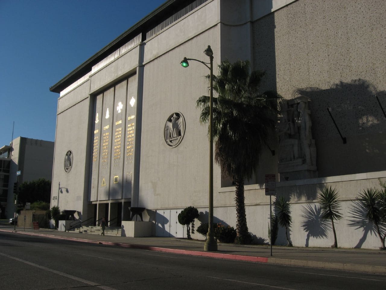 Marciano Art Foundation