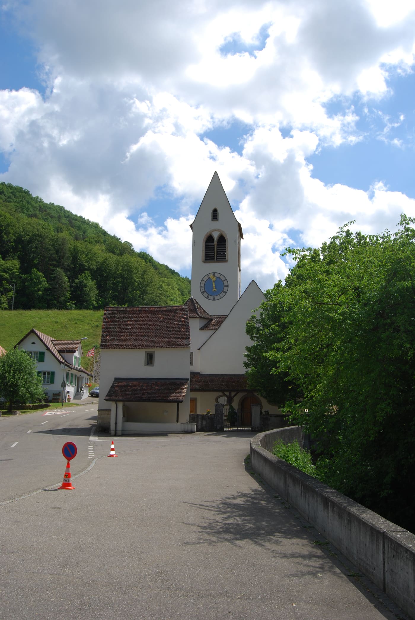 Evangelical Reformed Church with rectory and tithe storehouse (former ossuary)