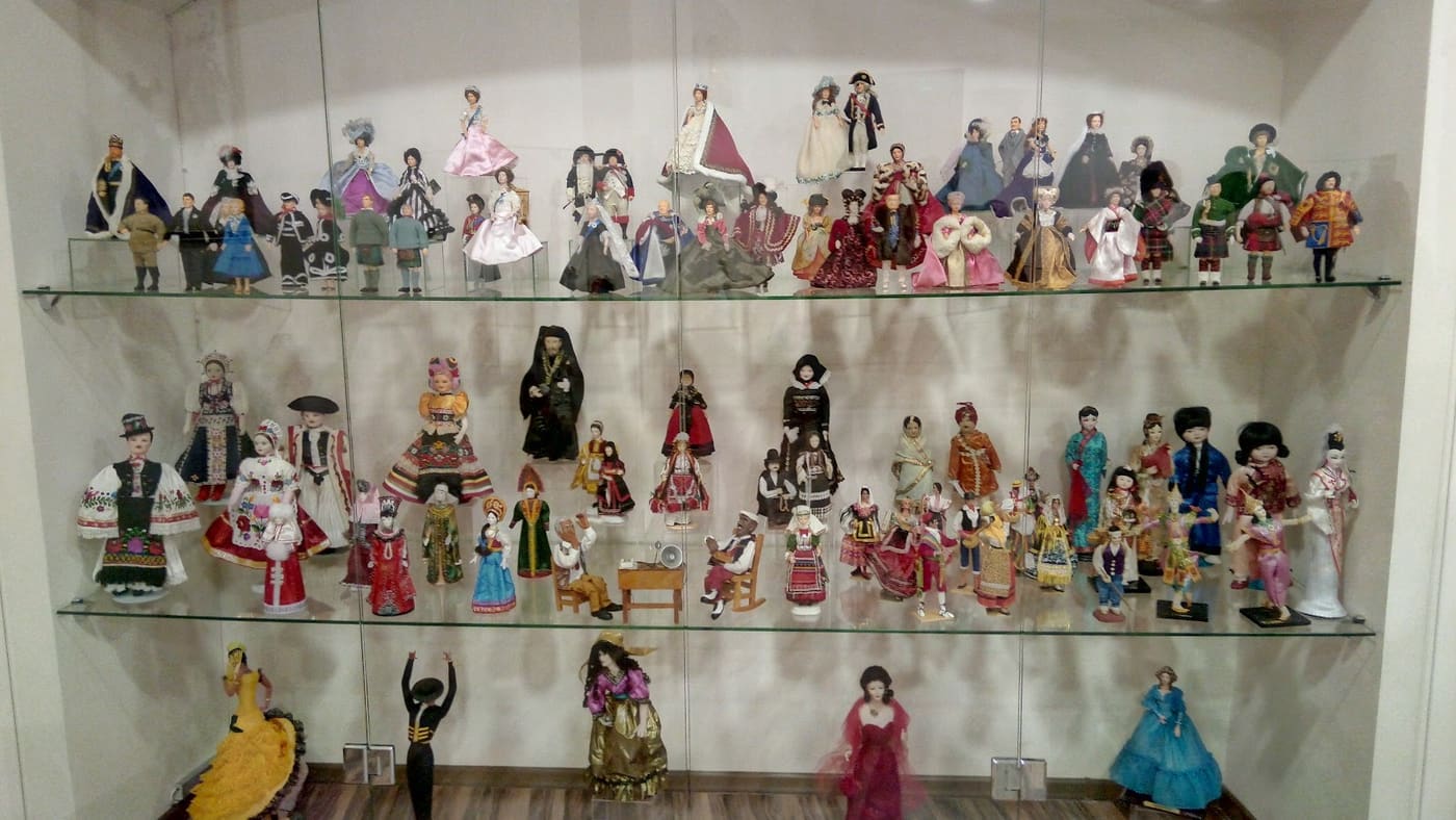 Dolls' Gallery