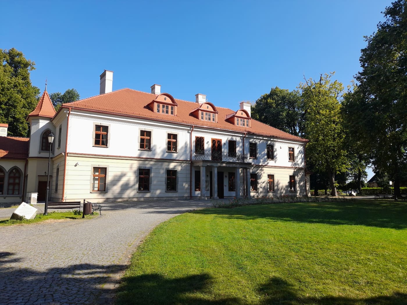 Manor house complex in Kozy