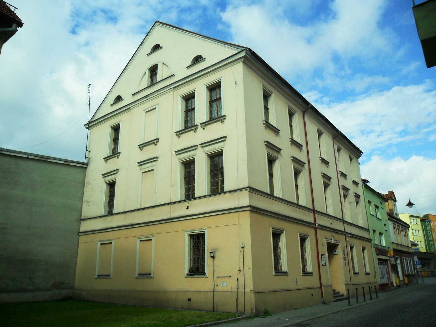 12 Chopina Street in Racibórz