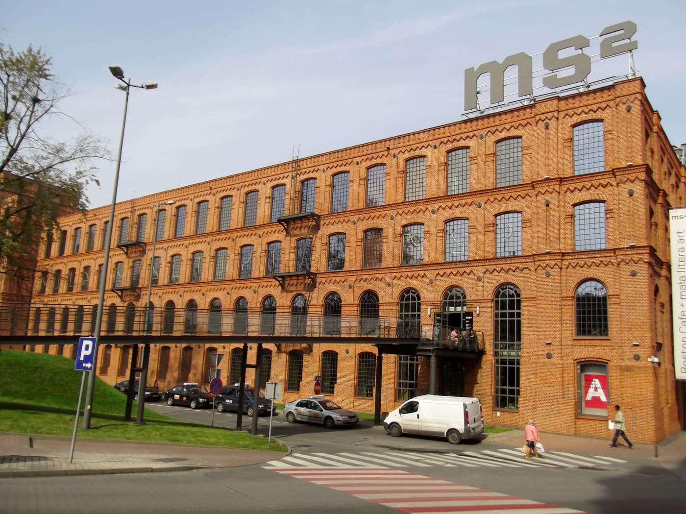 ms²